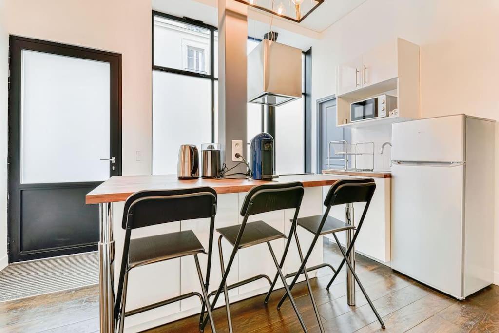 Renovated Design Apartment In Montparnasse Paris Exteriör bild